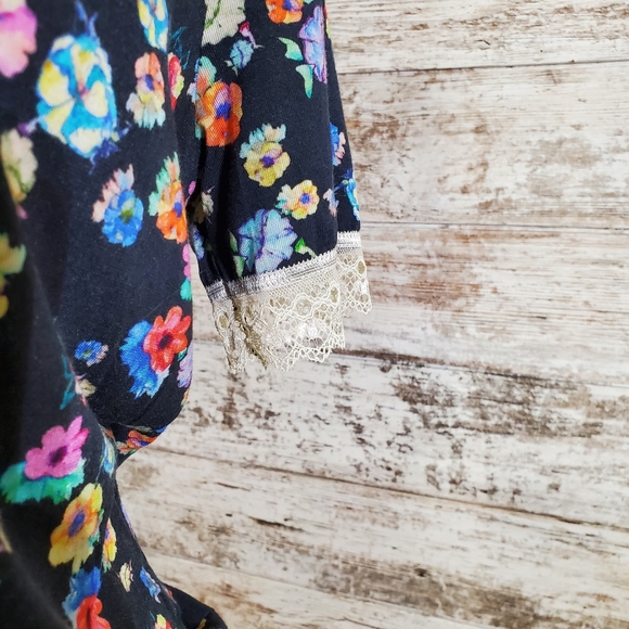 PAUL & JOE Painted Rose Denise Button Top - Picture 7 of 13